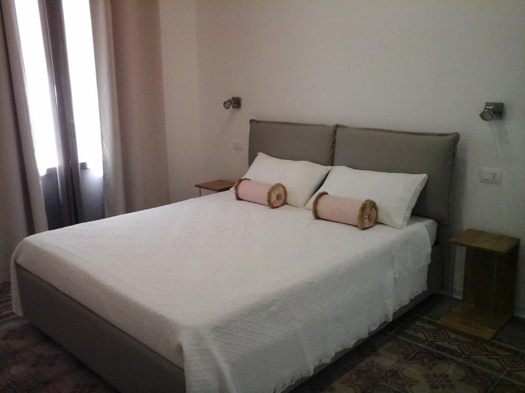 Sat Appartamenti Locazioni Turistiche Brevi-G&P Holiday Home Trapani Ngoại thất bức ảnh