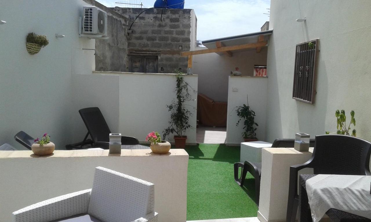 Sat Appartamenti Locazioni Turistiche Brevi-G&P Holiday Home Trapani Ngoại thất bức ảnh